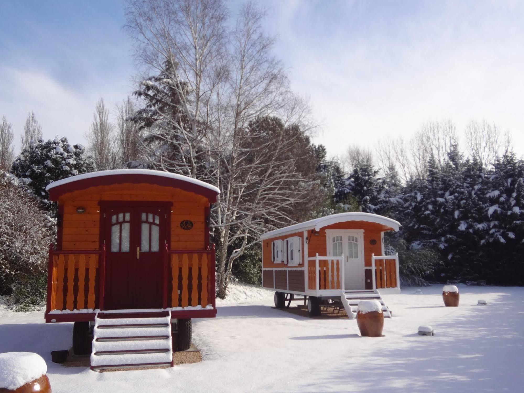 Logis Hotel-Restaurant Le Relais Hauterives Luaran gambar