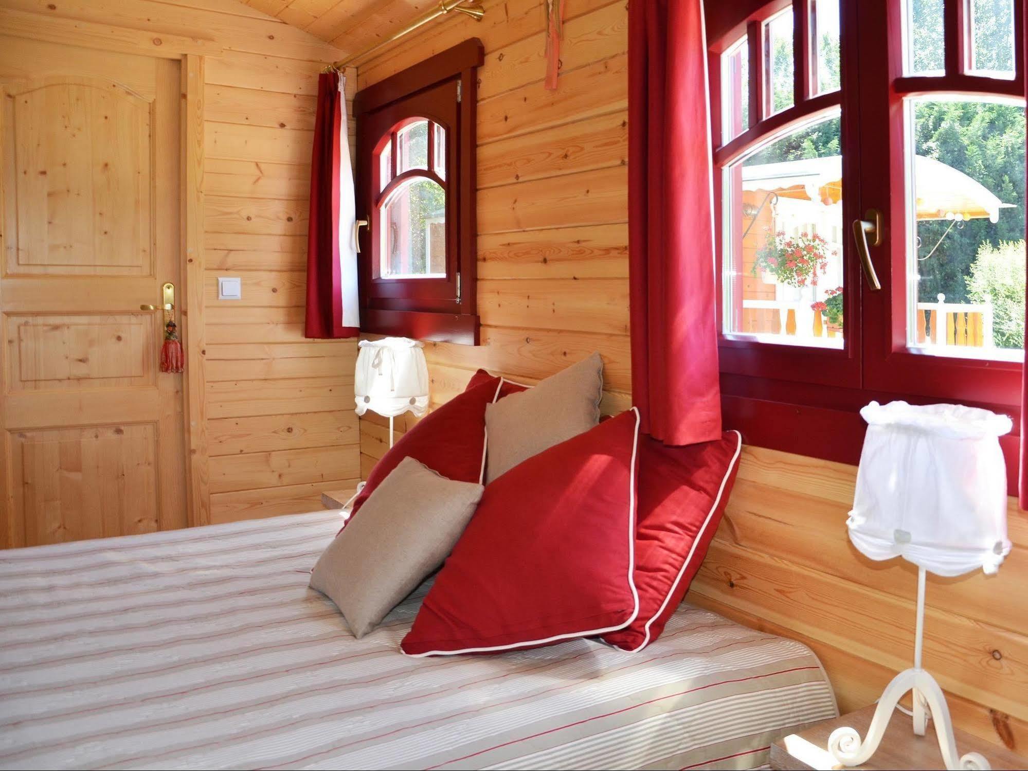 Logis Hotel-Restaurant Le Relais Hauterives Luaran gambar