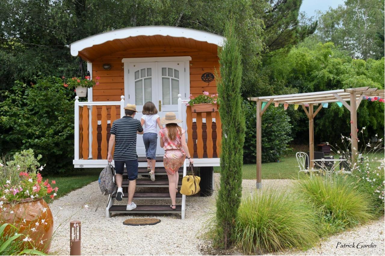 Logis Hotel-Restaurant Le Relais Hauterives Luaran gambar